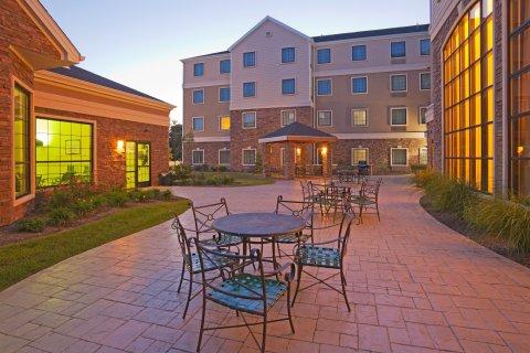 Hotel Staybridge Toledo/maumee By Ihg