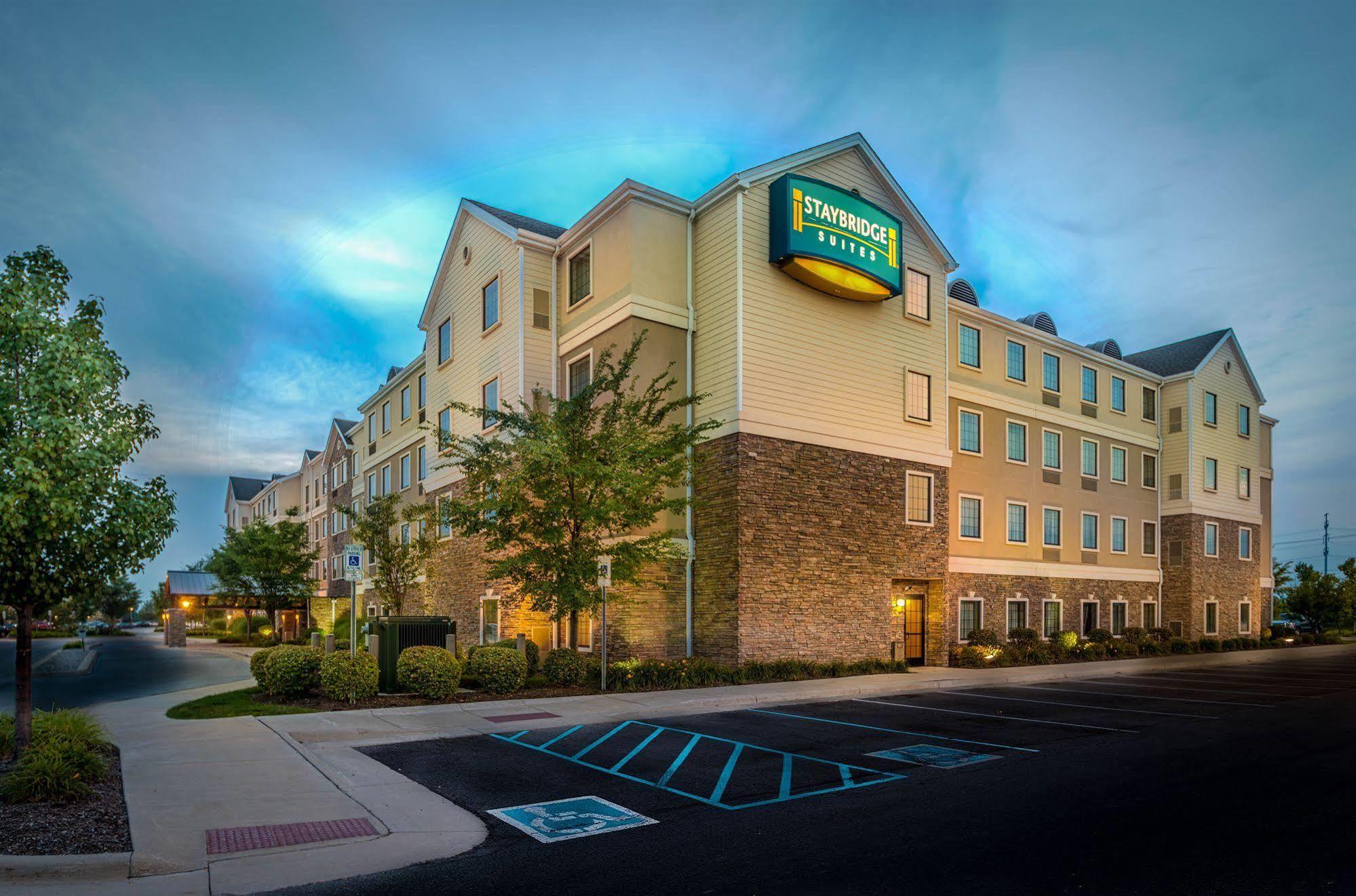Staybridge Toledo/maumee By Ihg Hotel